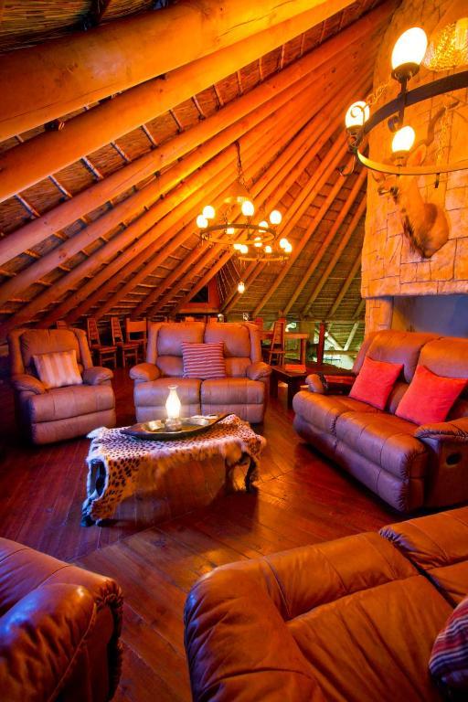 Nyaru Game Lodge Brandwag Extérieur photo